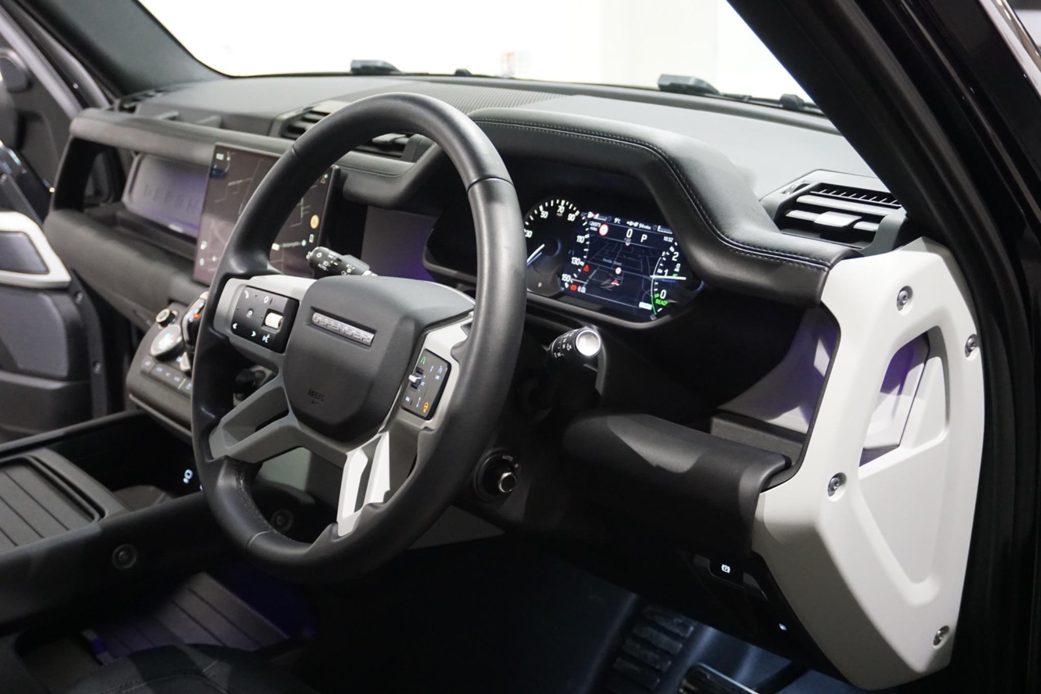 Land Rover Defender 110 2.0 P400e 15.4kWh X-Dynamic HSE Auto 4WD Euro 6 (s/s) 5dr